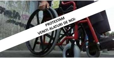 Protest al persoanelor cu dizabilităţi la Ministerul Muncii, faţă de adoptarea OUG 60: ”Vrem să muncim, nu să cerşim”. Reacţia Ministerului Muncii