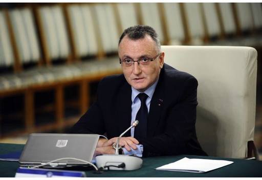 Sorin Cîmpeanu: Există sprijinul Guvernului pentru o iniţiativă legislativă care să diferenţieze concursurile de promovările pe post în învăţământ
