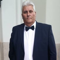 Fost manager al Spitalului Judeţean din Deva, numit la conducerea Spitalului Colentina
