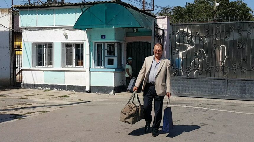 Mircea Băsescu a părăsit Penitenciarul Poarta Albă şi a declarat că i-a fost dor de copii