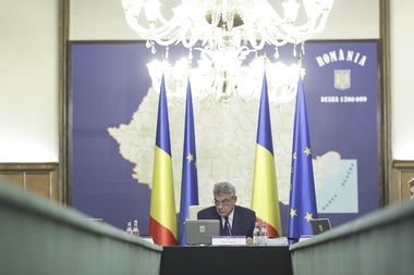 Tudose, către Bodog: În fiecare an jucăm în acelaşi film cu manualele şi cu vaccinurile - începe licitaţia când trebuie distribuţia. De ce? Ca să o facem pe urgenţă, ca să ia altcineva