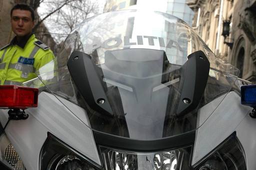 Peste şapte sute de poliţişti din întreaga ţară vor acţiona la deschiderea anului universitar
