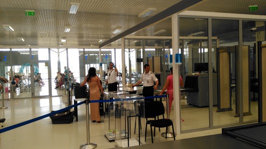 Aeroportul din Arad are de 30 de ori mai mulţi pasageri decât în anul 2016, după lansarea curselor către Antalya