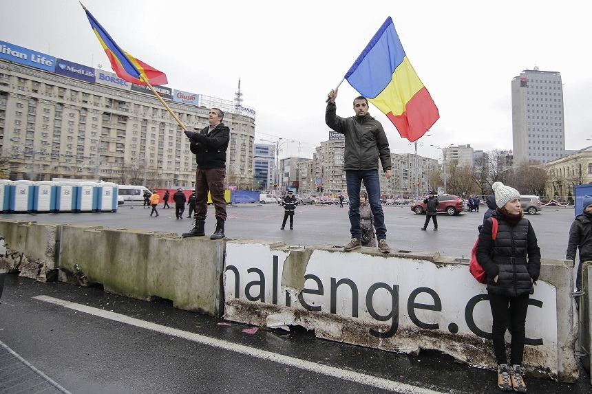 Consilierii generali USR propun ca Piaţa Victoriei să fie rezervată protestelor