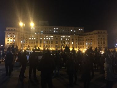 Protestul de la Parlament s-a încheiat