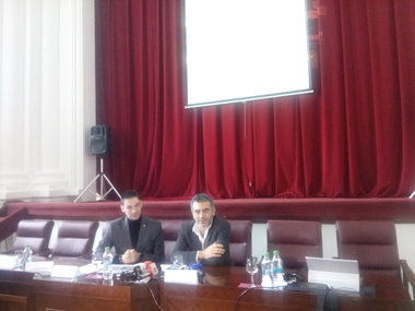 Aplicaţie care măsoară starea tehnică a drumurilor, realizată de o universitate italiană, lansată în România la Galaţi