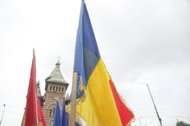 Timişoara marchează prin sunetul sirenelor antiaeriene 28 de ani de când a devenit primul oraş liber de comunism, din ţară