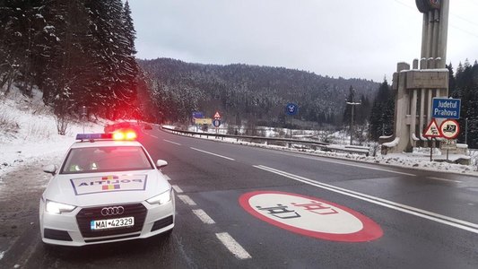 IGPR: Amenzi de 1,7 milioane de lei, date într-o singură zi; peste 300 de şoferi au rămas fără permis şi bunuri de aproape 43.000 de lei au fost confiscate