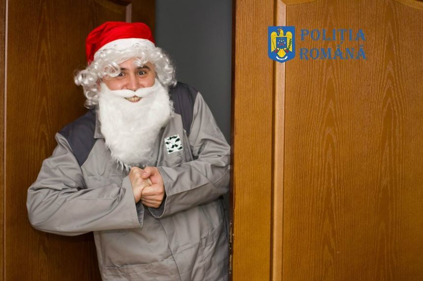 Poliţia Română, avertisment inedit în versuri: „Moş Crăciun în salopete/ Sprijină creduli să scape/ De strânsura toată, toată”