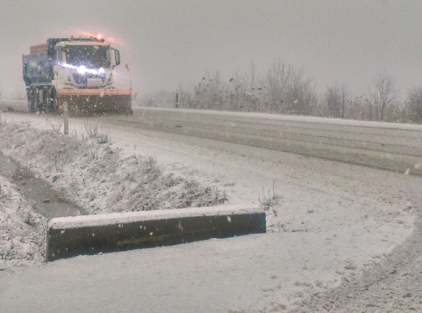 Atenţionări de călătorie transmise de MAE: Condiţii meteorologice severe în Ucraina şi Germania