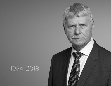 Senatorul UDMR Verestóy Attila a fost înmormântat în Cimitirul Central Reformat din Ordoheiul Secuiesc