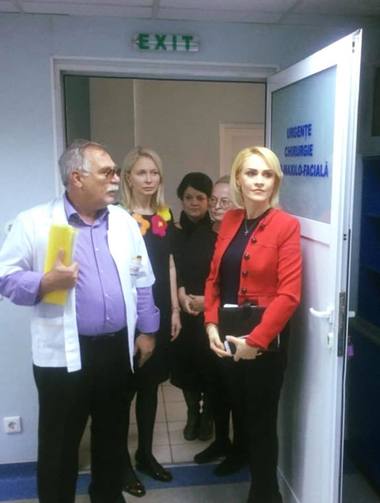 Firea: Managerul Spitalului de Chirurgie Oro-Maxilo-Facială a demisionat; clădirea veche de 70 de ani a spitalului va fi consolidată şi se caută spaţiu pentru relocare