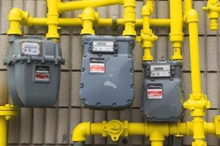 Primăria Ploieşti, acuzată că a plătit extinderea unei reţele de gaze pe care a dat-o cu titu gratuit unui distribuitor privat  