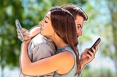 STUDIU: În 70% dintre cupluri, partenerii îşi dezvăluie reciproc parolele, amprentele digitale sau codurile PIN pentru dispozitivele personale 