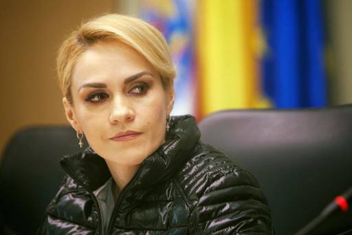 Firea: În jur de 150 de persoane au sunat să solicite un asistent social care să supravegheze copiii, dar foarte puţine au avut nevoie de ajutor în mod real 