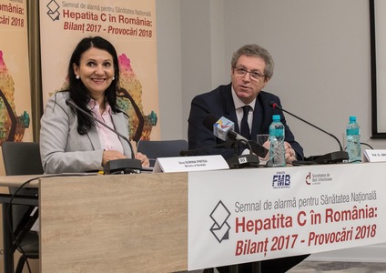România are cea mai ridicată rată a prevalenţei infecţiei cu virus hepatitic C din Uniunea Europeană; peste 650.000 de români sunt infectaţi cu acest virus