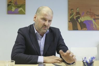 Reprezentanţii Otokar, câştigătorul licitaţiei pentru autobuze în Capitală: Suntem încrezători că CNSC ne va da o soluţie favorabilă, avem cea mai bună ofertă calitate-preţ. Vrem să participăm şi la alte licitaţii în România