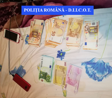 Braşov: Şase persoane, arestate după ce au racolat mai multe tinere, unele dintre ele prin metoda lover boy, şi le-au obligat să se prostitueze în Germania