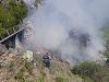 IGSU: Forţe suplimentate pentru stingerea incendiului de la Cetatea Poenari; intervenţia este dificilă din cauza suprafeţei mari, accesului dificil şi a resurselor limitate de apă. VIDEO