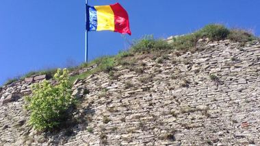 Telecabina de la Cetatea Deva intră în revizie tehnică, în vederea reautorizăriii; turiştii pot urca pe jos