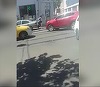 Tânăr lovit intenţionat cu maşina pe o trecere de pietoni din Capitală pentru că ar fi traversat prea încet. Ce spune şoferul, care este cercetat pentru tentativă de omor. VIDEO