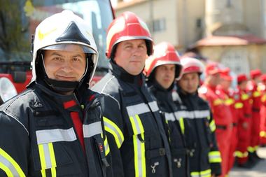 MAI: Aproape 24.000 de poliţişti, pompieri şi jandarmi, mobilizaţi pentru weekendul Rusaliilor; Traficul rutier de pe autostrăzi şi de pe principalele drumuri naţionale va fi monitorizat din elicopterele Inspectoratului General de Aviaţie