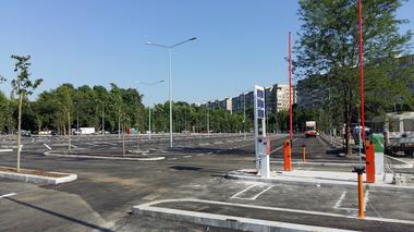 UPDATE - Parcarea din Parcul Tineretului construită de Primăria Sectorului 4, aproape finalizată, deşi lucrările ar fi trebuit întrerupte, conform deciziei Tribunalului Bucureşti/Primăria: Lucrările de amenajare, în deplină legalitate