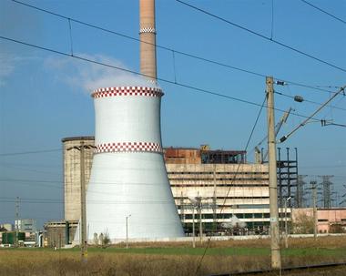 CET Arad a intrat în insolvenţă, din cauza unor datorii care depăşesc 108 milioane de lei; administraţia locală asigură că nu vor fi afectaţi locuitorii oraşului