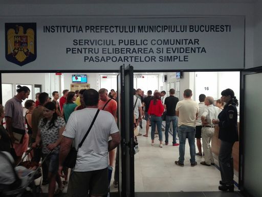 Un nou sediu pentru Serviciul de eliberare a paşapoartelor, începând de astăzi, în mallul ParkLake din Sectorul 3. Birourile din Pipera şi Amzei se închid