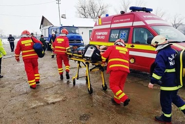 Arad: Două unităţi SMURD importante, care acţionează pe autostradă şi pe DN 69, ar urma să fie desfiinţate din cauza lipsei finanţării