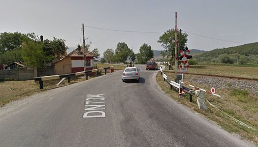 Braşov: Trafic închis, pe DN 73 A, între Râşnov şi Zărneşti, pentru lucrări la trecerea de nivel cu calea ferată