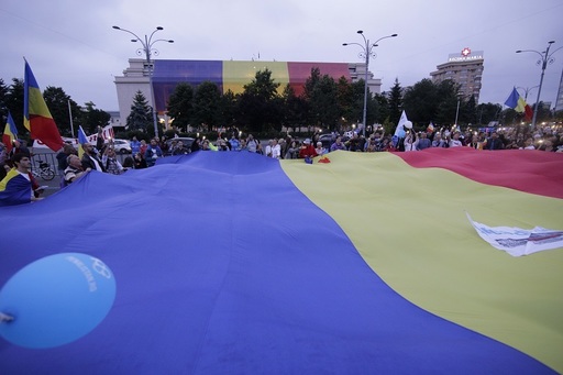 Primăria Capitalei: Manifestaţia anunţată pentru vineri, în Piaţa Victoriei,
nu are organizatori. Doar notificarea autorităţilor nu este prevăzută de lege