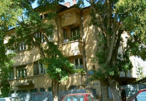 Fosta policlinică CFR din Arad, abandonată şi aflată în stare de degradare, a fost preluată de MApN şi va fi transformată într-un centru regional de diagnostic şi tratament