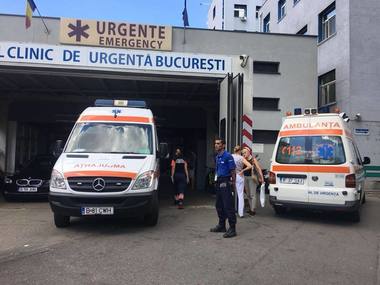 Carmen Dan şi-a parcat maşina în faţa Unităţii de Primiri Urgenţe de la Spitalul Floreasca, acolo unde opresc ambulanţele. Vlad Voiculescu: Unde începe şi unde se termină nesimţirea acestei femei?. VIDEO