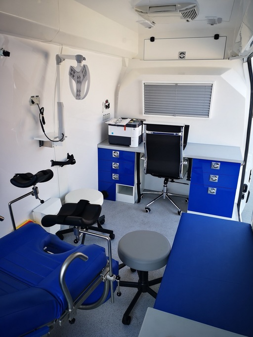 Ministerul Sănătăţii a achiziţionat 8 unităţi mobile care vor fi utilizate în programul de screening pentru cancerul de col uterin