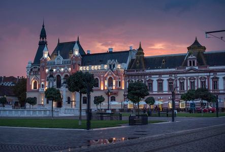 Primăria Oradea va demara o campanie de strângere de fonduri pentru refacerea Palatului Episcopiei Greco-Catolice, ”emblemă a oraşului”