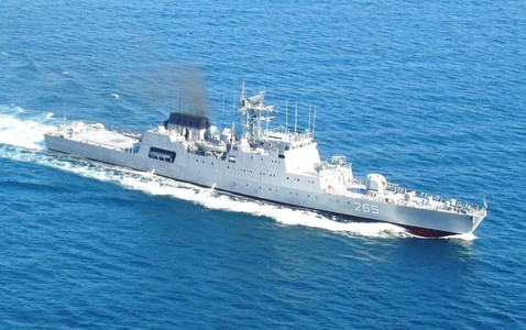O corvetă a Forţelor Navale Române va desfăşura exerciţii pe mare cu două vedete rapide de patrulare ale Ucrainei