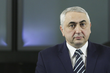 Valentin Popa: Nu sunt de acord cu solicitarea UDMR privind orele de limba română la clasele minorităţilor. Toţi copiii din România trebuie să cunoască limba română pentru a avea o şansă să trăiască şi să muncească în România