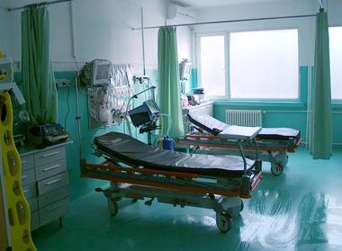 Preşedintele Colegiului Medicilor: Se observă o creştere a interesului pentru posturile scoase la concurs în spitale, iar un motiv îl reprezintă salariile majorate. Medicii care au profesat în afara ţării şi se întorc preferă totuşi spitalele private
