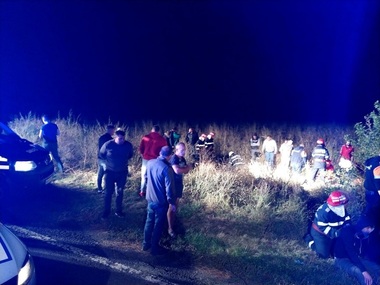 UPDATE Ialomiţa: Plan Roşu de Intervenţie după ce o platformă care transporta un autoturism şi o maşină s-au ciocnit pe DN 2A; o persoană a decedat, iar alte şapte sunt rănite - FOTO