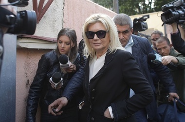 Carmen Adamescu, la ieşirea din arest: Viaţa bate filmul