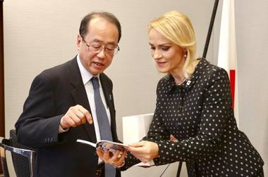 Primarul Capitalei Gabriela Firea, în Tokyo, la Centrul pentru managementul traficului