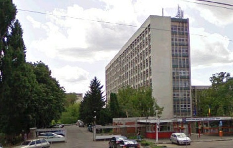 Doi medici de la Spitalul Municipal Oradea au fost concediaţi din cauza mai multor nereguli