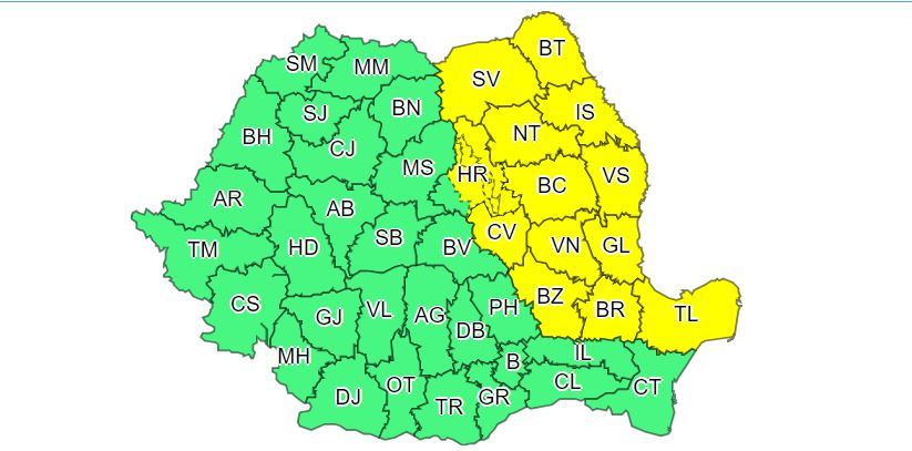 Codul galben de ninsori, prelungit până luni, la ora 22.00, în zona Carpaţilor Orientali şi în Moldova; în trei judeţe este cod galben de vânt puternic