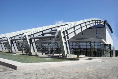 Comisia Europeană este îngrijorată de întârzierile din proiectul laserului de la Măgurele