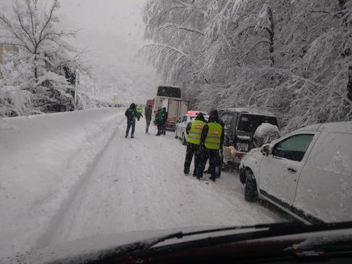 CNAIR: S-a deschis circulaţia pe Defileul Jiului pentru toate categoriile de autovehicule   