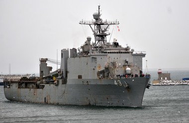O navă americană de desant va sta trei zile în Portul Constanţa, iar apoi va face exerciţii împreună cu Fregata "Regele Ferdinand"