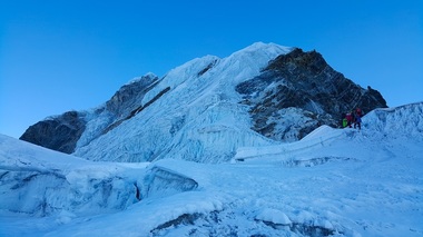 Expediţie românească în Himalaya pentru sprijinirea copiilor bolnavi incurabil