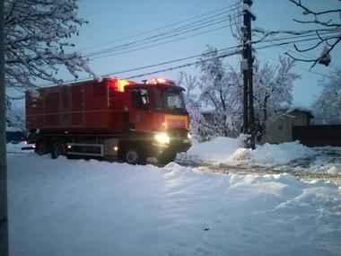 Mesaj RO-ALERT în Capitală: Bucureştenii sunt rugaţi să nu mai apeleze 112 pentru a nu suprasolicita sistemul; până la ora 13.00, au fost gestionate 750 de situaţii în Bucureşti şi 40 în Ilfov