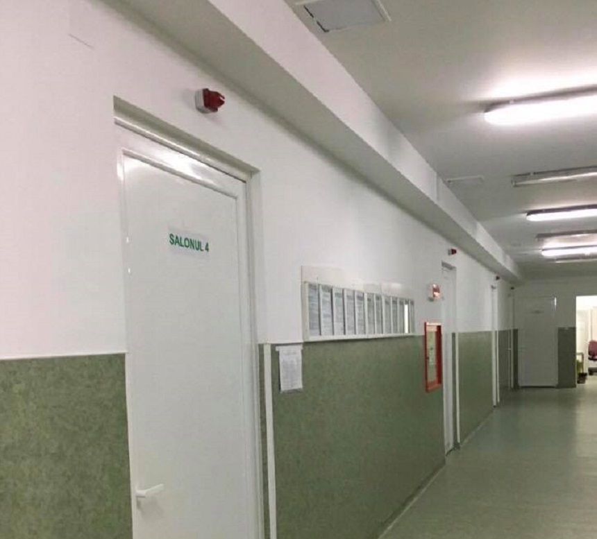 O femeie de 50 de ani din judeţul Sibiu, internată cu insuficienţă respiratorie încă de la începutul lunii, a murit; medicii au confirmat că avea virus gripal
